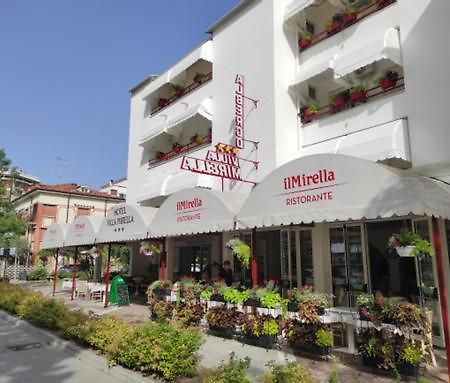Villa Mirella-Nuova Gestione Градо Экстерьер фото